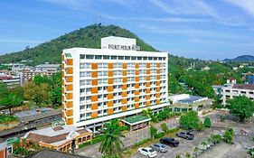 โรงแรมภูเก็ต เมอร์ลิน (มาตรฐาน SHA Plus+)